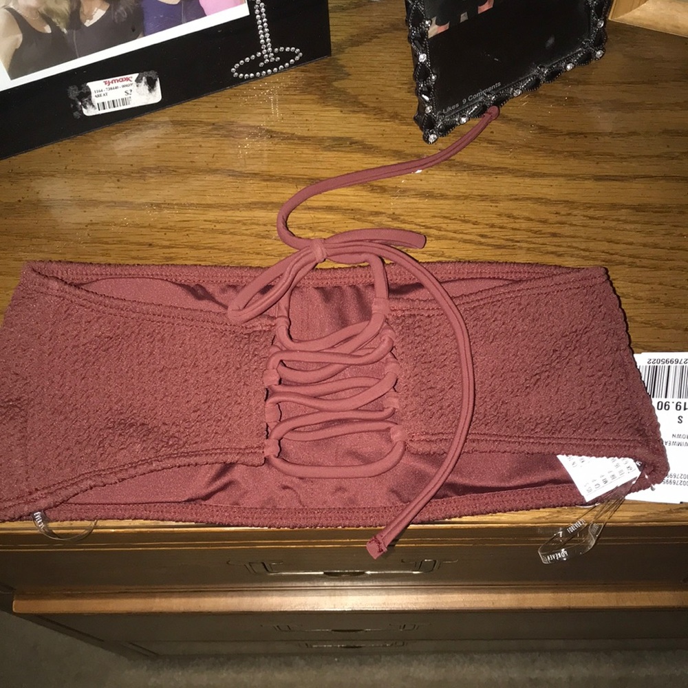 Bandeau burgundy bathing suit top - Picture 3 of 3